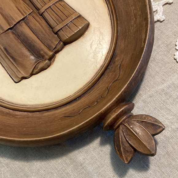 Vintage Pilgrim Plaques Ornate Frames - Picture 6 of 16